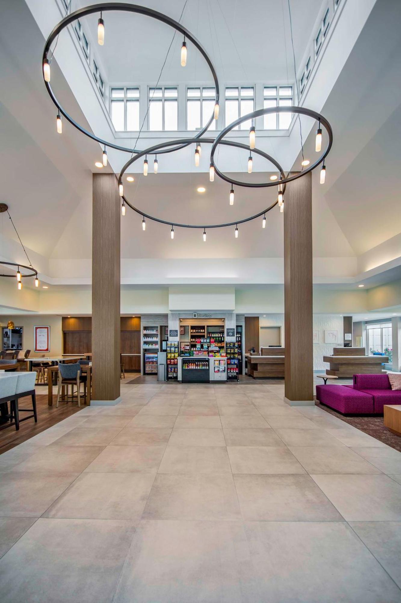 Hilton Garden 3*