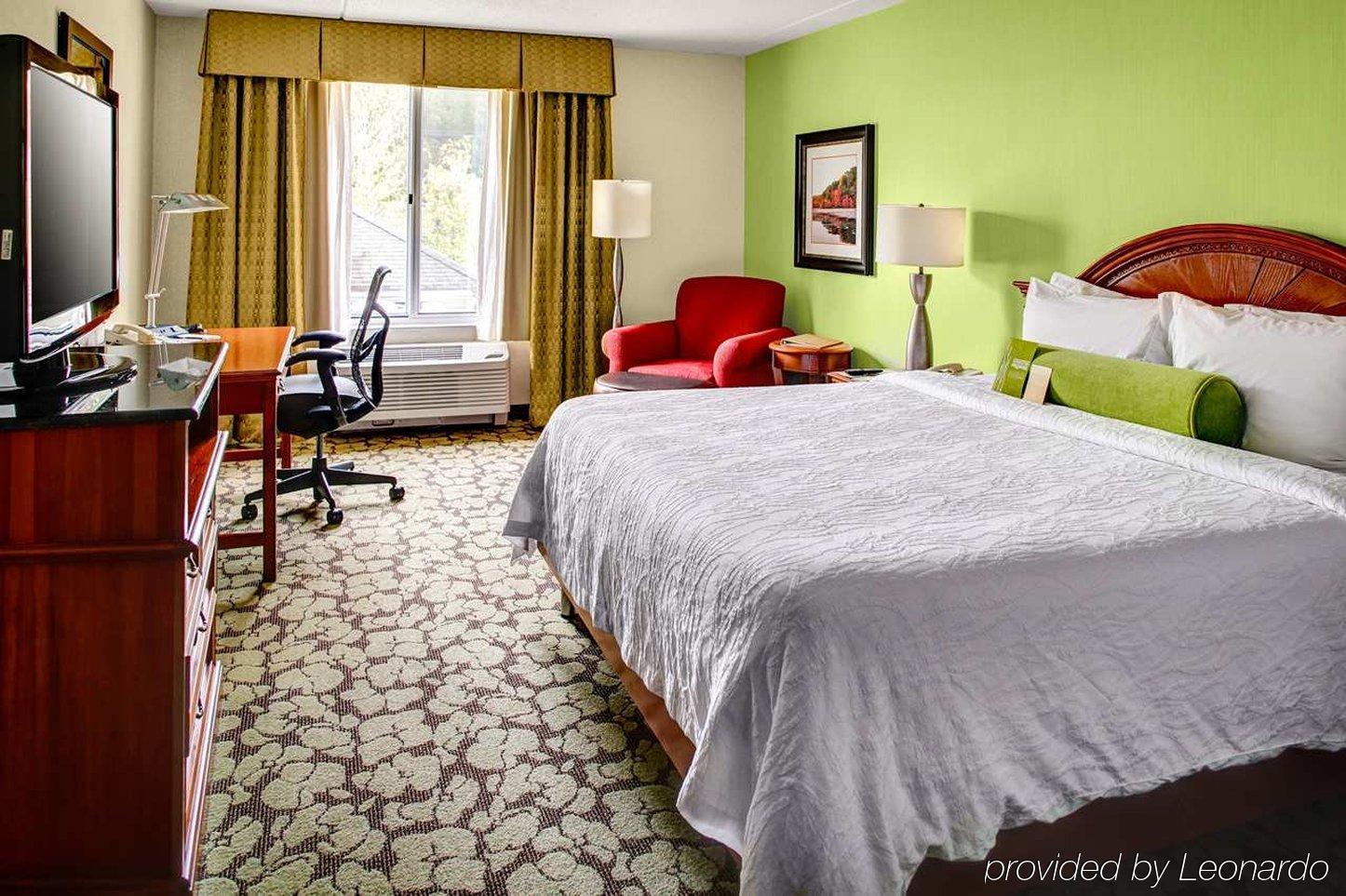 Hilton Garden Hotel 3*